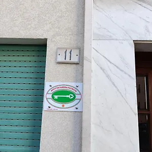 Affittacamere Affitacamera Matrimoniale Patriciu, Genova
